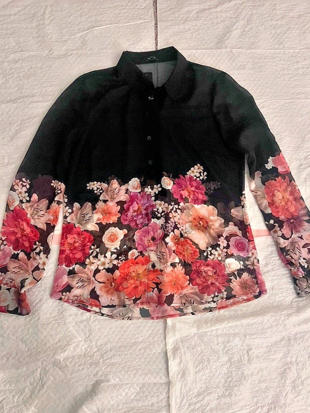 Floral Button-Down Shirt in Black & Pink Like New